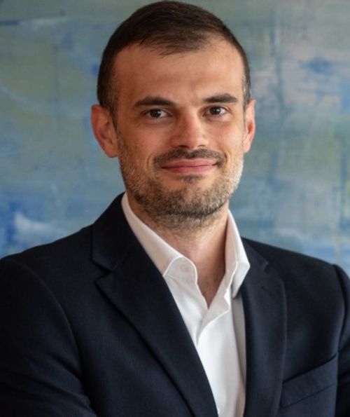Vasilis Karkatzounis